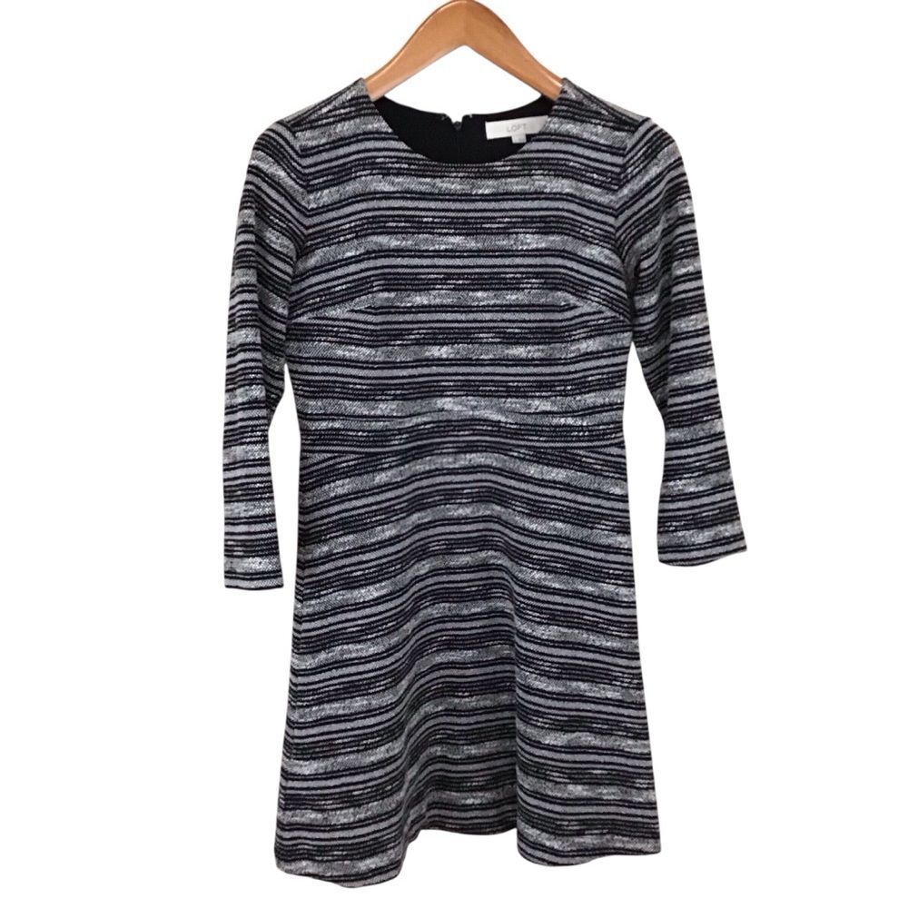 Ann Taylor LOFT Black/White Spacedye Tweed Stripe Flare Dress 3/4 Sleeve 2 FLAW